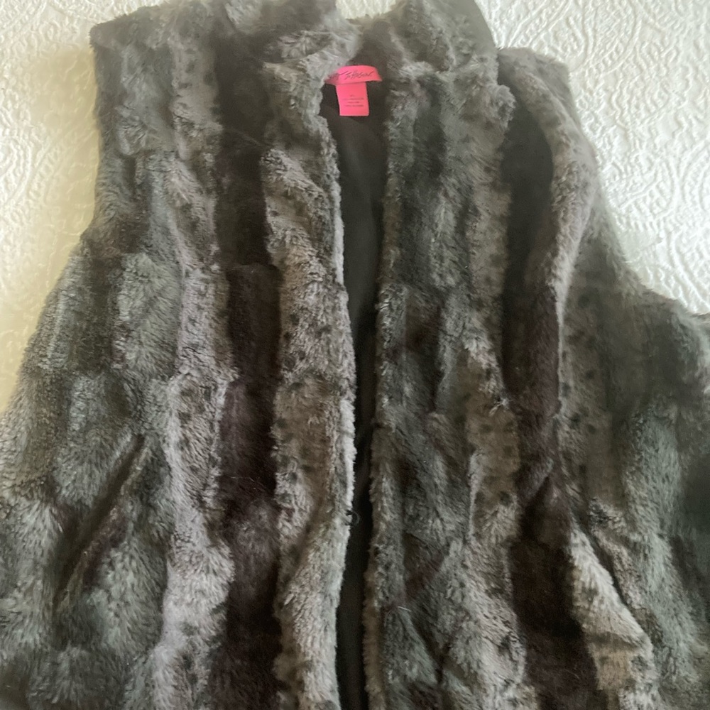 Betsey Johnson | Faux Fur Color Block Winter Vest